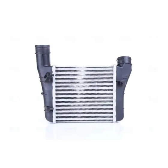 Nissens Turbo Radyatörü – 96707 / OEM 8E0145805S ürün görseli