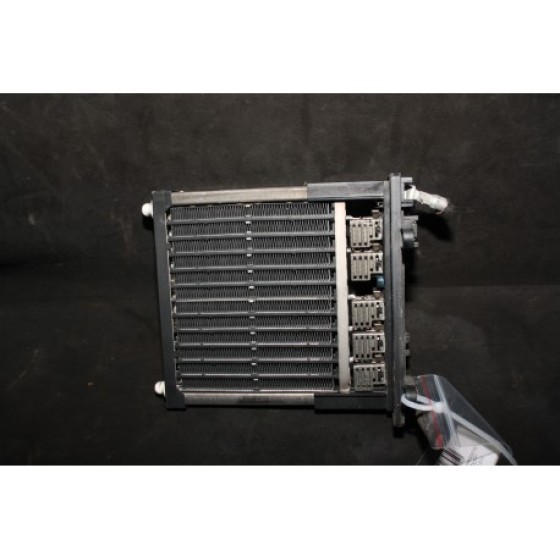 BEHR Kalorifer Radyatörü - Kod BHR8FH351000551 - OEM A1698300761 ürün görseli