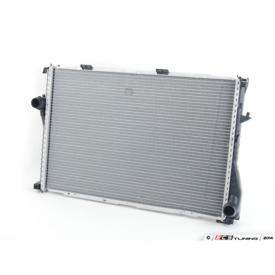 BEHR SU Radyatörü Otomatik-klimali E38-39 M62 - Kod BHR8MK376712491 - OEM 17111436061 ürün görseli