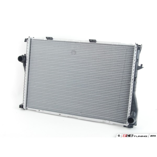 BEHR SU Radyatörü Otomatik-klimali E38-39 M62 - Kod BHR8MK376712491 - OEM 17111436061