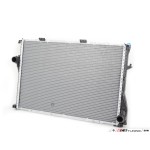 BEHR SU Radyatörü M5-750i E38-39 - Kod BHR8MK376712501 - OEM 17111436062