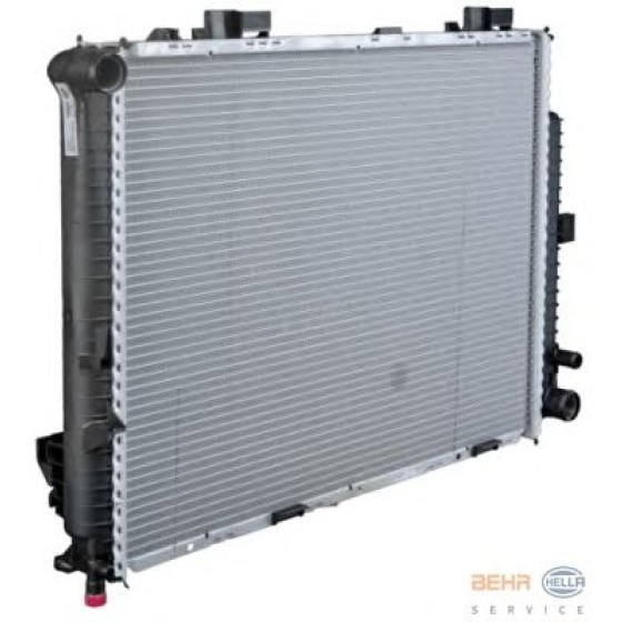 BEHR SU Radyatörü 300TD 210 606 - Kod BHR8MK376712784 - OEM A2105006603 ürün görseli