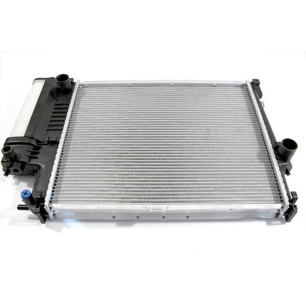 BEHR SU Radyatörü Man E34 M50 - Kod BHR8MK376713081 - OEM 17111737760