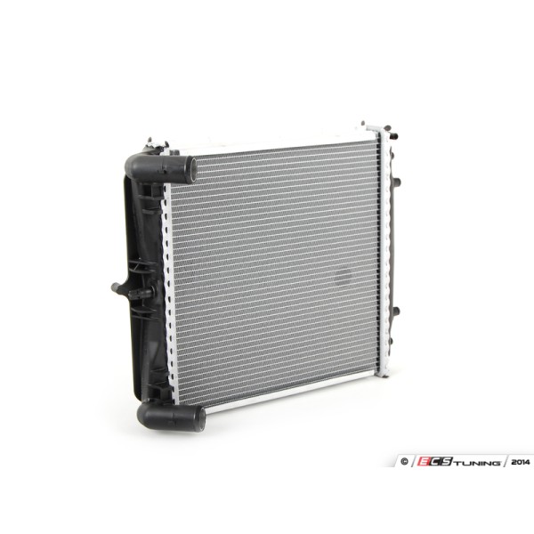 BEHR SU Radyatörü Boxster 911 - Kod BHR8MK376713791 - OEM 99610613251