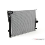 BEHR SU Radyatörü Otomatik N52-53 - Kod BHR8MK376782071 - OEM 17117562079