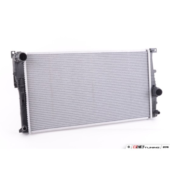 BEHR SU Radyatörü Otomatik N20 - Kod BHR8MK376791791 - OEM 17117618807 ürün görseli