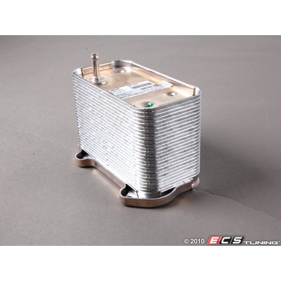 BEHR Yağ Soğutucu Radyatörü Boxster 911 3.2-3.4-3.6 - Kod BHR8MO376726111 - OEM 99610702557 ürün görseli