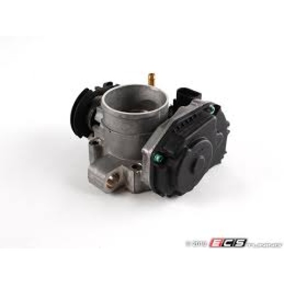 İthal Gaz Kelebegi Volkswagen Golf IV Cabriolet - Kod 037133064J-WISCO - OEM 037133064J ürün görseli
