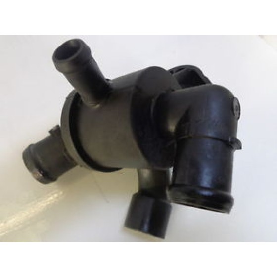VIKA Termostat - Yuvasi Komple A3-volkswagen Caddy-skoda Fabia-volkswagen Golf-seat Ibiza-volkswagen Jetta-seat Leon-skoda Octavia-volkswagen Passat-volkswagen Polo-skoda Rapid-super - Kod 03L121111R_VIK - OEM 03L121111S ürün görseli