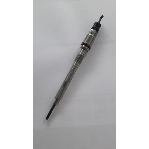 Isitma Kizdirma Bujisi (Isitma) Basinç Sensörlü Volkswagen Passat Volkswagen Touareg 2.0 Audi TDI 3.0 Audi TDI 2009-2014 - OEM 03L905061F