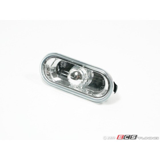 İthal Çamurluk - Sinyali Şeffaf Volkswagen Golf / Volkswagen Bora / Volkswagen Jetta / T5 / Audi / Volkswagen Caddy - OEM 1J0949117 ürün görseli
