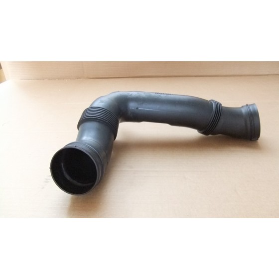 VIKA Hava Filtre Emiş Borusu Volkswagen Golf-volkswagen Jetta-seat Leon-skoda Octavia-volkswagen Passat-seat Toledo 1.6-2.0 Bse-bly-blr - Kod 1K0129618AJ_VIK - OEM 1K0129618AJ ürün görseli