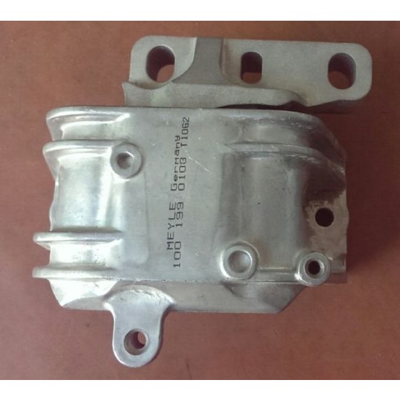 İthal Motor Kulaği ÖN Golf5-volkswagen Jetta-volkswagen Passat-skoda Octavia-a3 1.2-1.4-1.6 Fsi-blf-blp-bse-bmy-blg-cbza - OEM 1K0199262K ürün görseli