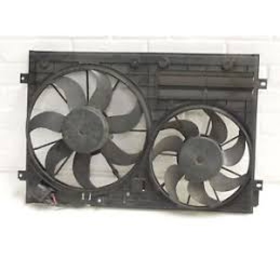 VEKA Fan Motoru - Komple: Set (Sol + Sag + Davlumbaz)golf5-golf6-volkswagen Jetta-volkswagen Passat-volkswagen Caddy-a3-seat Leon Cayc-cayd-cbza-cbzb 1, 2 Tsi-1, 6 Audi TDI 1k09 - Kod 25-4433 - OEM 1K0121207AD ürün görseli