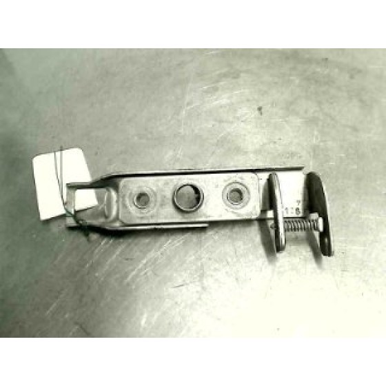 VIKA Motor Kaput Kilidi Alt Crafter - OEM 2E0823501 ürün görseli
