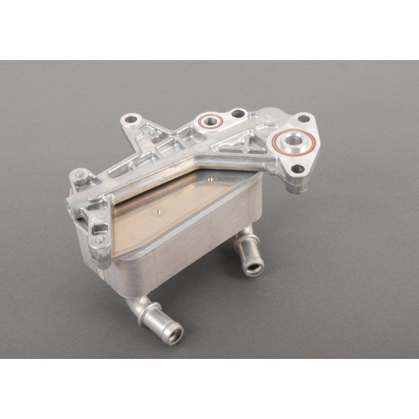 BARCHA Yağ Soğutucu Volkswagen Passat 6 Ileri DSG - OEM 3C0317037B