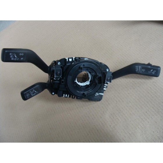 Sinyal+sellektör Kolu+tetikleyici Volkswagen Passat-volkswagen Passat CC 09-15 - Kod 3C9953502A - OEM 3C9953502A9B9 ürün görseli