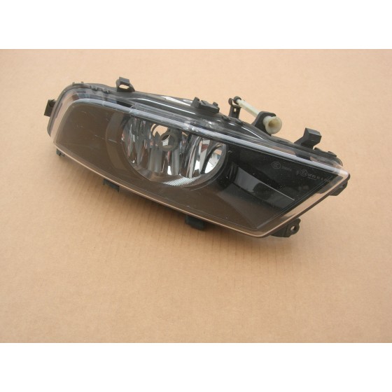 WISCO Sağ Sis Farı - Super B 2015>> Skoda - Kod 3T0941702C-WSC - OEM 3T0941700C ürün görseli