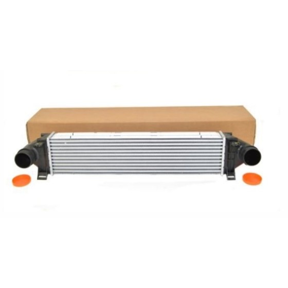 VEKA Turbo Radyatoru (Intercooler) Freelander II Evoque 2.0 SI4 4X4 2011- / XC60 2.0 T - D5 - 2.4 D 2008- / XC70 II 2.4 D5 - Kod 42-4502 - OEM LR031467 ürün görseli