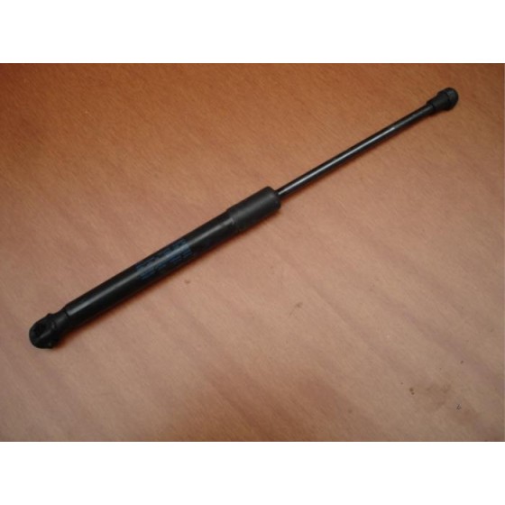 Kaput Amortisörü - Kod 4U.48410VV - OEM 1T0823359D ürün görseli