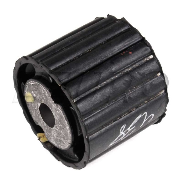 Travers Fişeği Arka Sol Sağ E70 - Kod 4U.P01113 - OEM 33176770948