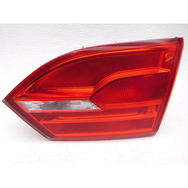 WISCO Stop Lambası - İÇ Sağ Volkswagen Jetta 2011 >> - OEM 5C6945094