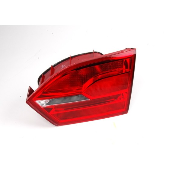 BARCHA Stop Lambası - İÇ Sağ Volkswagen Jetta 2011 >> - OEM 5C6945094A ürün görseli