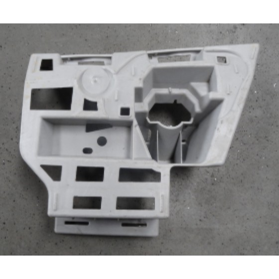 Tampon - Bağlanti Braketi ÖN İÇ Sol Skoda Octavia 13-17 - Kod 5E0807055_DPA - OEM 5E0807055 ürün görseli