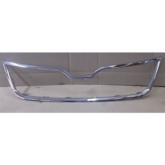İthal ÖN Panjur Krom Çerçeve Skoda Rapid 2013=> - Kod 5JA853607_ITH - OEM 5JA8536072ZZ ürün görseli