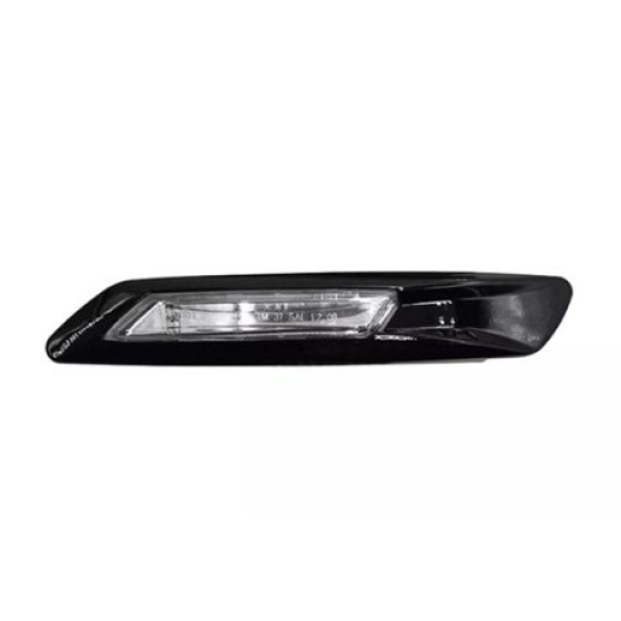 WENDER Çamurluk - Sinyali F10 Sağ; (Beyaz) Siyah Çerçeveli - OEM 63137154170 ürün görseli