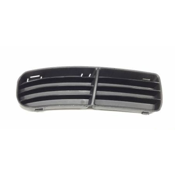 İthal Tampon - Izgarasi Sağ Volkswagen Polo 95-99 - Kod 6N0853666B_PRS - OEM 6N0853666B
