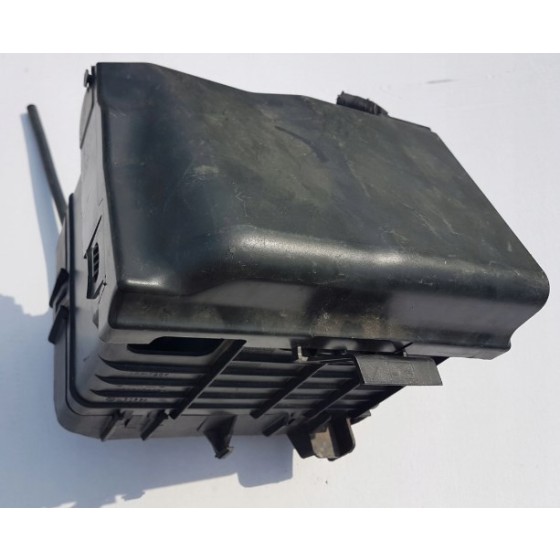 Akü Kutusu Skoda Fabia 00-04-volkswagen Polo-seat Cordoba-seat Ibiza 02-09 - Kod 6Q0915419G_OEM - OEM 6Q0915419G ürün görseli