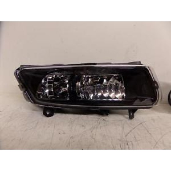 BARCHA Sağ Sis Farı - Çift Sisli Volkswagen Polo HB 2011 >> - OEM 6R0941062E ürün görseli