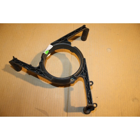 İthal Fan Motor Bağlanti Ayaği T4 91-03 - OEM 701121206C ürün görseli