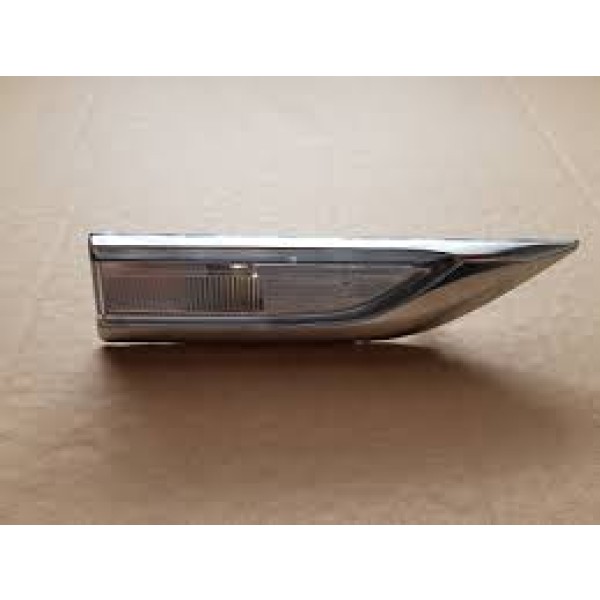 WISCO Çamurluk - Sinyali Nikelajli Sag ON Volkswagen T7 15 > - Kod 7E0949102A-WSC - OEM 7E0949102A