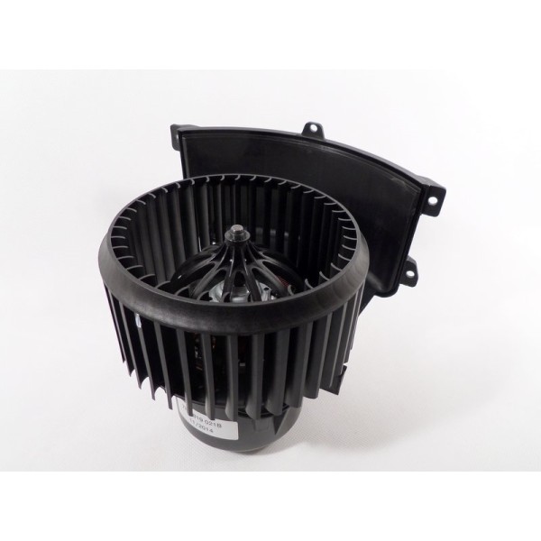 VIKA Kalorifer Motoru Camp-tr T6 2010>> ( B) - OEM 7E1819021A