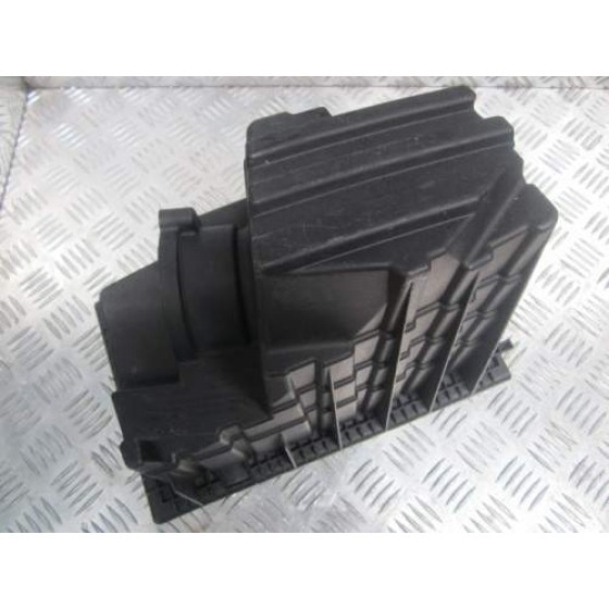 BARCHA Hava Filtre Kutusu T5 2.5 Axd - OEM 7H0129607L ürün görseli