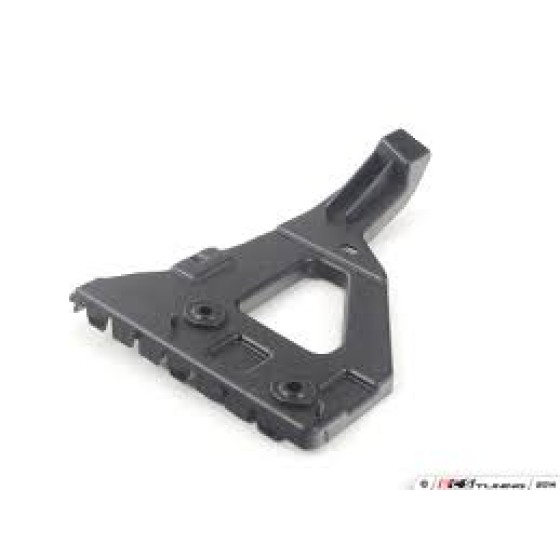 İthal Ön Tampon - Tampon Braketi Sağ A6 2005 - Kod A605-1601 - OEM 4F0807228 ürün görseli