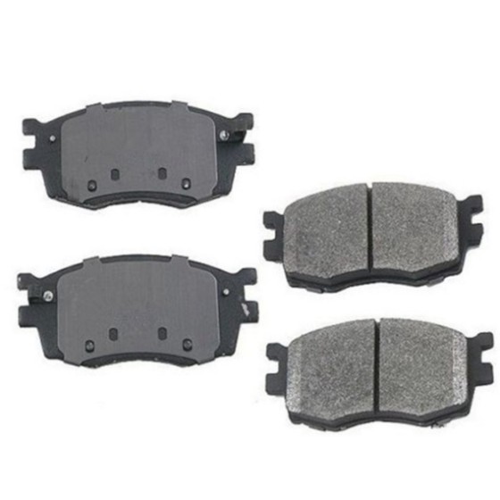 BLUEMAX Ön Fren Balatası - Hyundai Accent Era / Hyundai I20 / Kia Rio - GDB3165 LP1951 GDB3420 FDB1955 3880 - Kod BL-2696 - OEM 581011GE00 ürün görseli