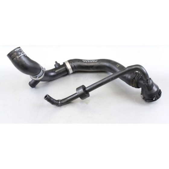 BLUEMAX Radyatör - Üst Hortumu A3 / S3 1.6 Audi TDI Volkswagen Jetta IV - V 1.6 Audi TDI - 2.0 Audi TDI Skoda Octavia Iii 1.6 Audi TDI - Kod BL-27594 - OEM 1K0122101JR ürün görseli