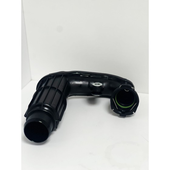 BLUEMAX Turbo Hortumu Plastik Boru C-serisi (W205) C-serisi T-model (S205) R9M 626 622 - Kod BL-2765 - OEM A6260900042 ürün görseli