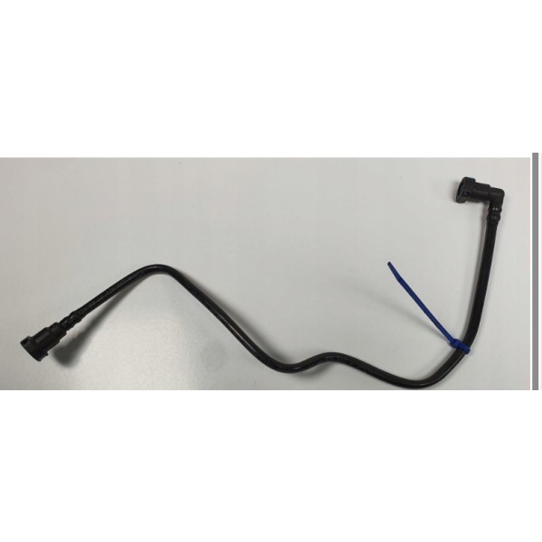 BLUEMAX Yakit Borusu W204 X204 C207 E250 E350 C180 271 651 642 274 - Kod BL-33303 - OEM A2044760726