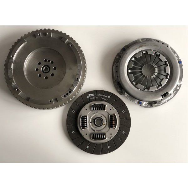 BLUEMAX Sabit Volantli Kit Volant+baski+balata H1 Hyundai Starex Kia Sorento 2.5 CRDI - Kod BL-HY 601-K - OEM 232004A103