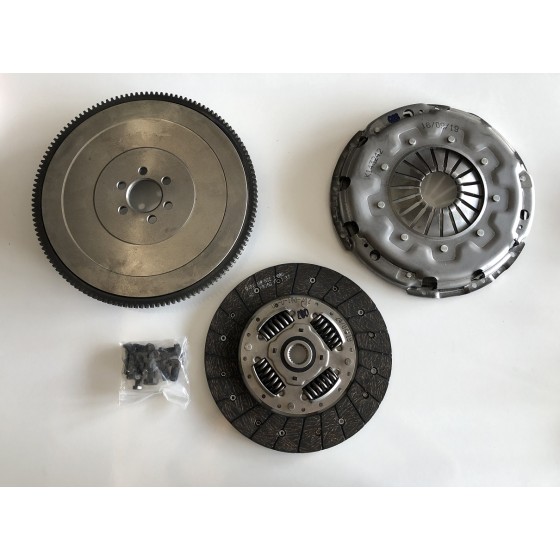 BLUEMAX Sabit Volantli Kit Volant+baski+balata Volkswagen Passat-a4-a6 Afn-avg 1, 9 Audi TDI 97-00 - Kod BL-VW 325-K - OEM 028105266A ürün görseli