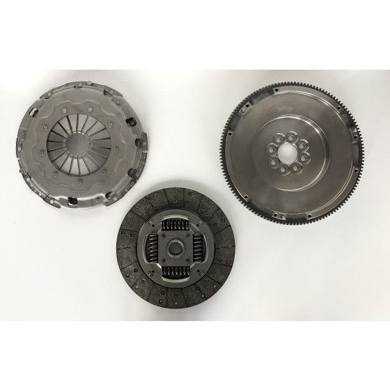 BLUEMAX Sabit Volantli Kit Volant+baski+balata T5 2.5 Audi TDI 04-10 Axd - Kod BL-VW 328-K - OEM 070105266Q ürün görseli