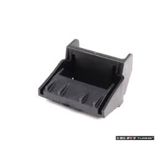 TAIWAN Radyatör - Takozu Alt Sol X.5 E53 98-06 X5 - Kod BMW276448 - OEM 17101439116 ürün görseli