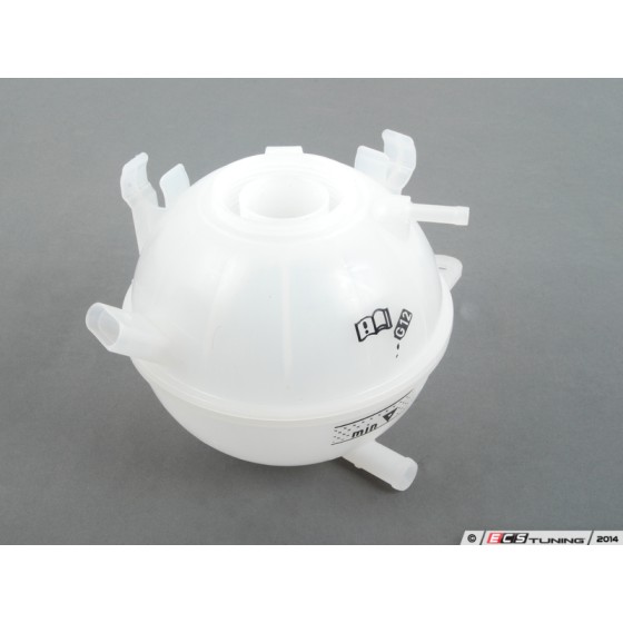 Radyatör - Yedek SU Deposu A3 - Volkswagen Passat 5 / 6 - Volkswagen Caddy 3 - Volkswagen Golf 5 / 6 - Volkswagen Jetta - Seat Leon 04-09 - Kod BSG 90-550-006 - OEM 1K0121407A ürün görseli