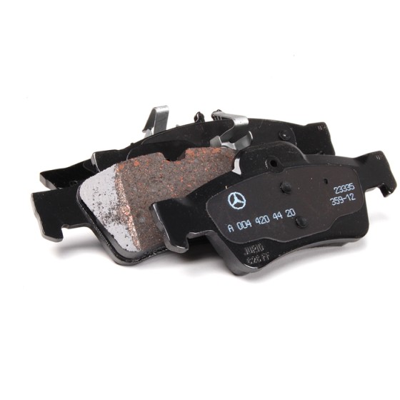Ferodo Arka Fren Balatası - ML_ -W219 15, 80mm - Kod FDB-1526 - OEM A0044204420 ürün görseli