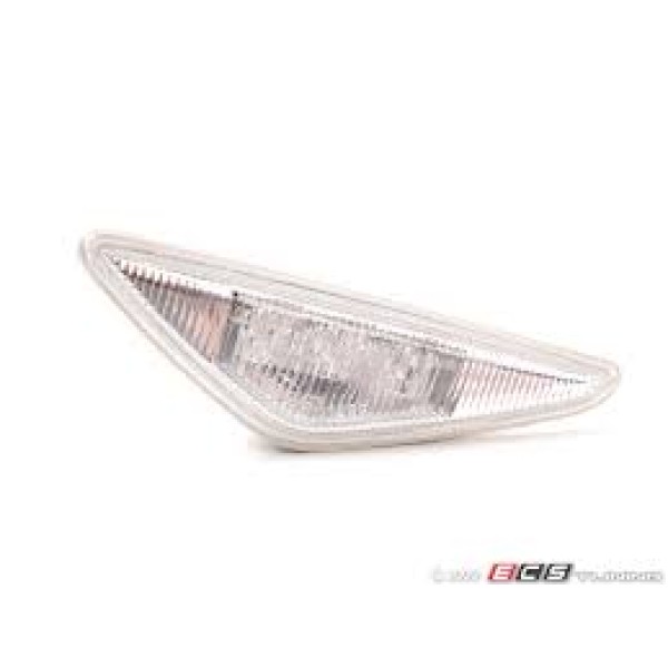 FER Çamurluk - Sinyali Beyaz Sol E46-2k - Kod FER024184921 - OEM 63136920731