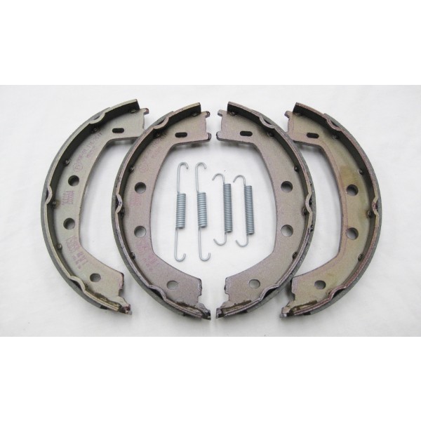 Ferodo Fren Balatası - EL Fren Balatasi Freelander 2 2.2 TD 2006> - Kod FSB-4032 - OEM LR001020